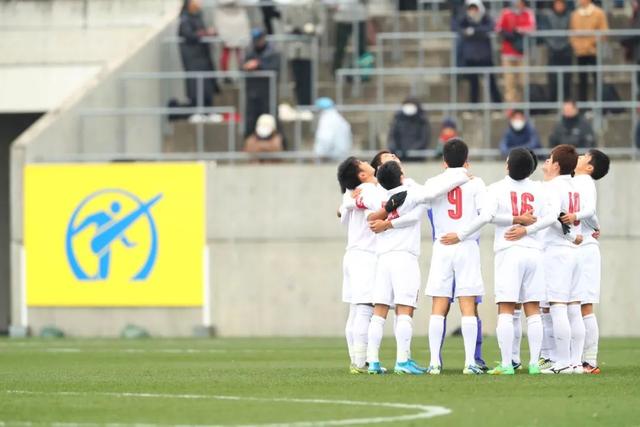 主场19分完败于日本队，中国男篮世预赛出线形势岌岌可危